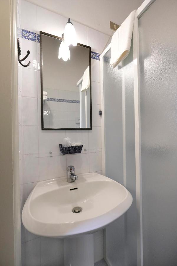 Oliviera Guest house *